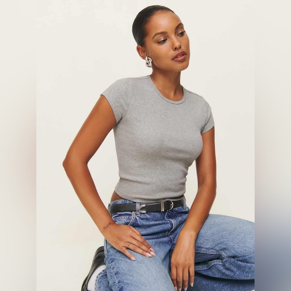 Reformation Muse Tee in Heather Grey - Size S